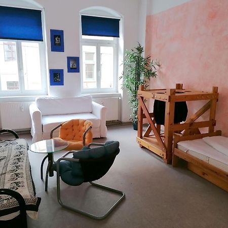 Kulturschutzgebiet Hostel Dresden Buitenkant foto