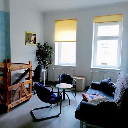 Kulturschutzgebiet Hostel Dresden Buitenkant foto